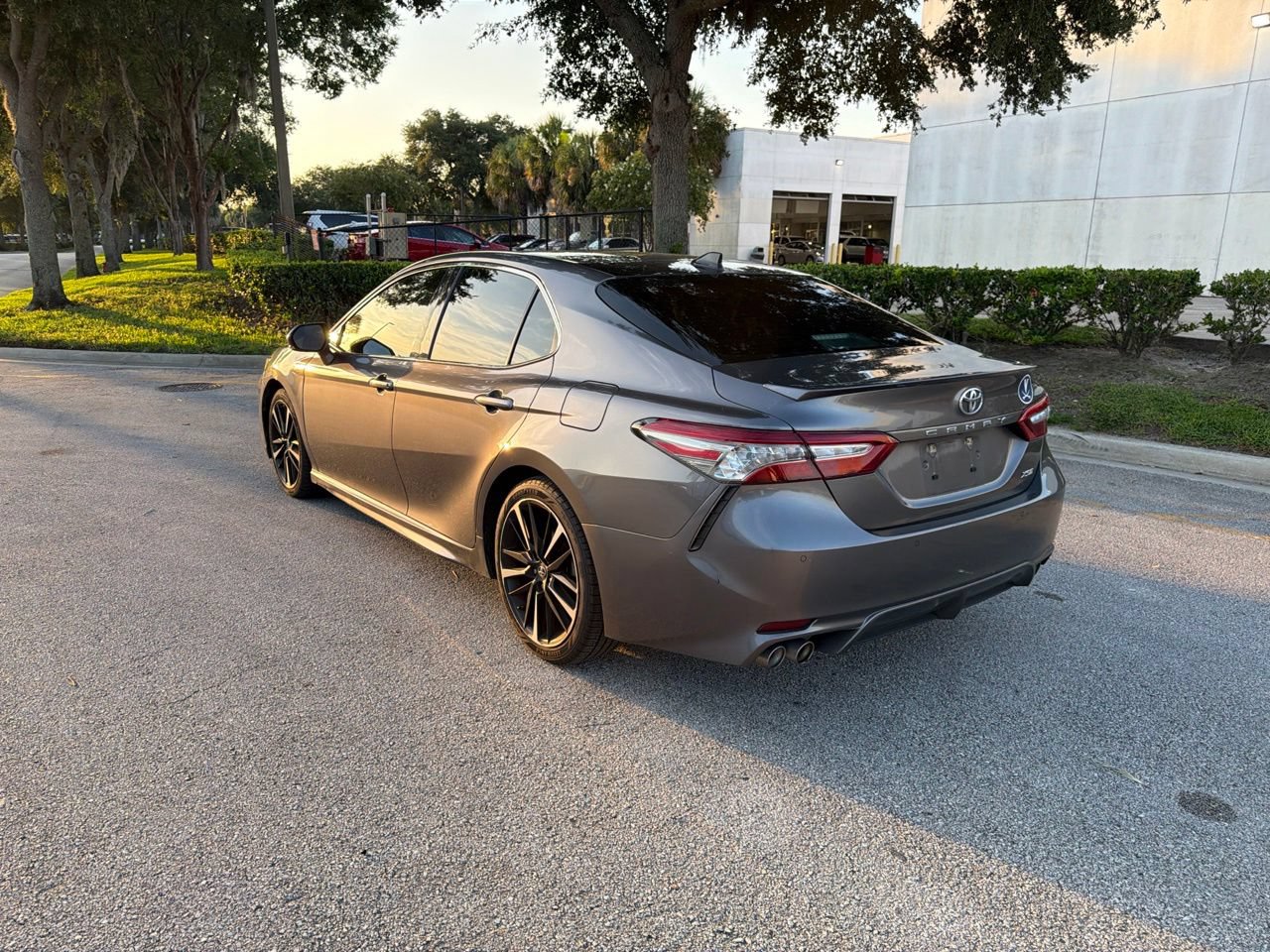 Used 2018 Toyota Camry XSE w/ Audio Package FWD image 3