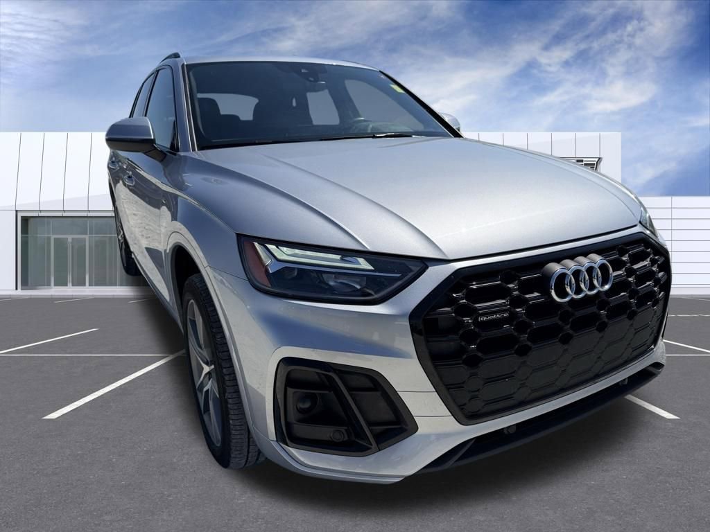 Used 2025 Audi Q5 2.0T Premium image 1