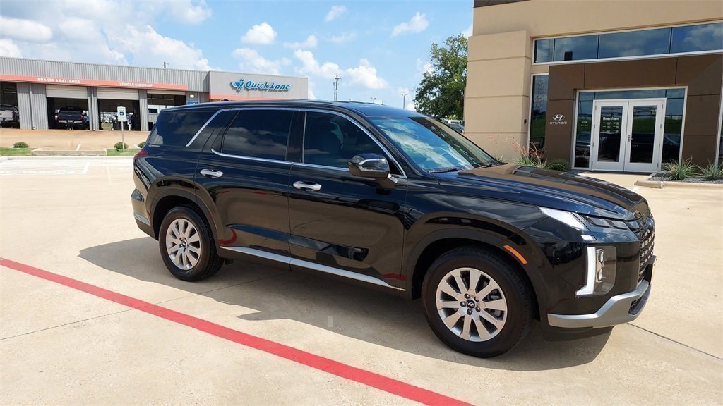 Used 2025 Hyundai Palisade SE