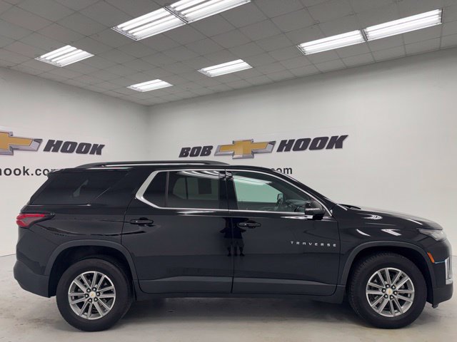 Used 2022 Chevrolet Traverse LT FWD image 4