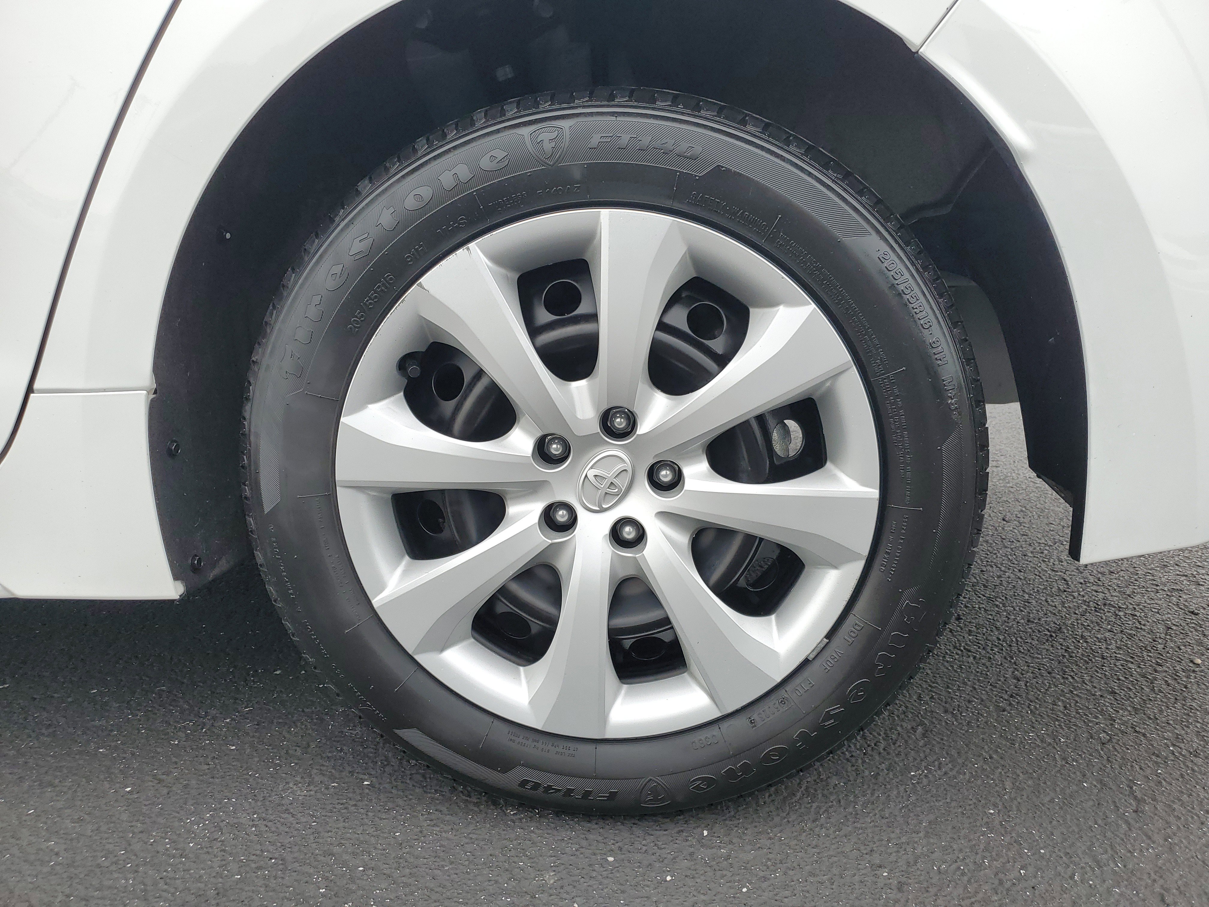 Used 2024 Toyota Corolla LE FWD image 8