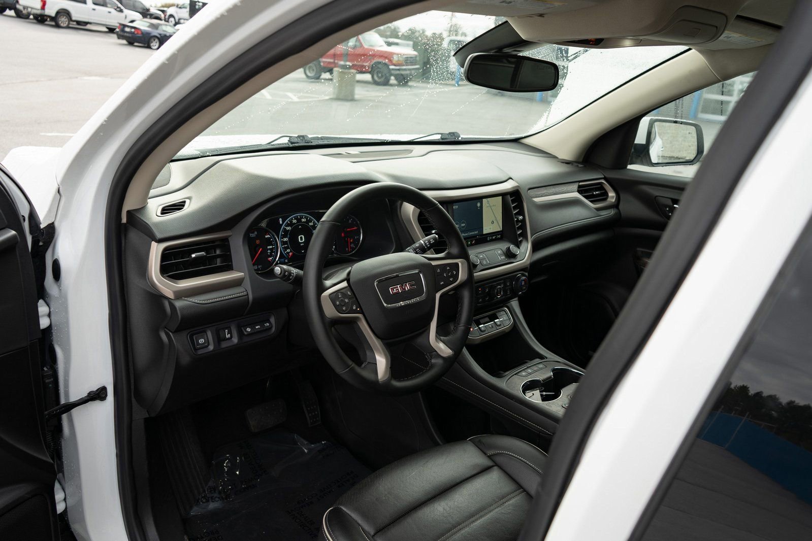 Used 2023 GMC Acadia Denali AWD/4WD image 13