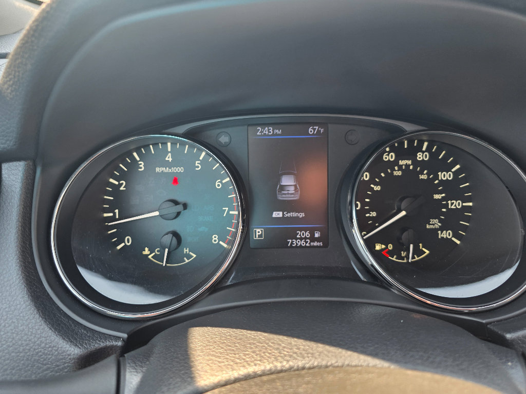 Used 2020 Nissan Rogue SV image 19