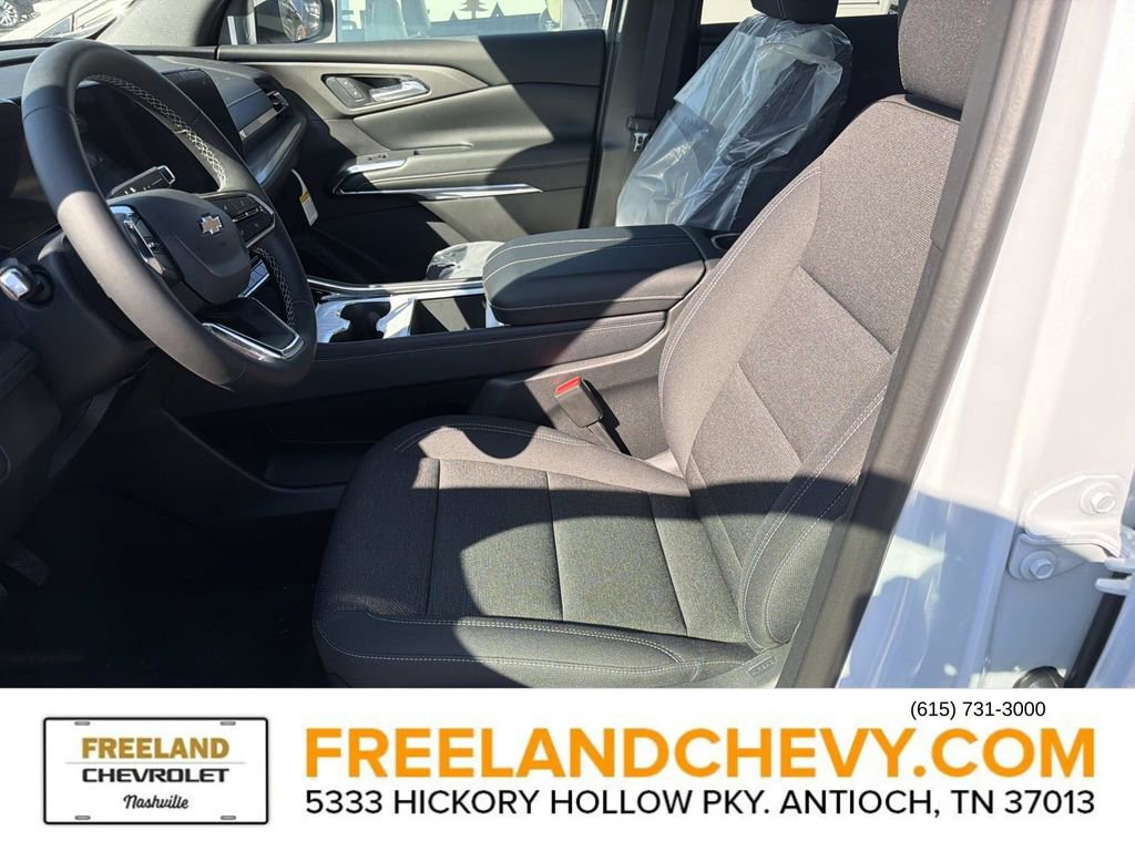 New 2026 Chevrolet Traverse LT w/ LPO, Floor Liner Package image 19