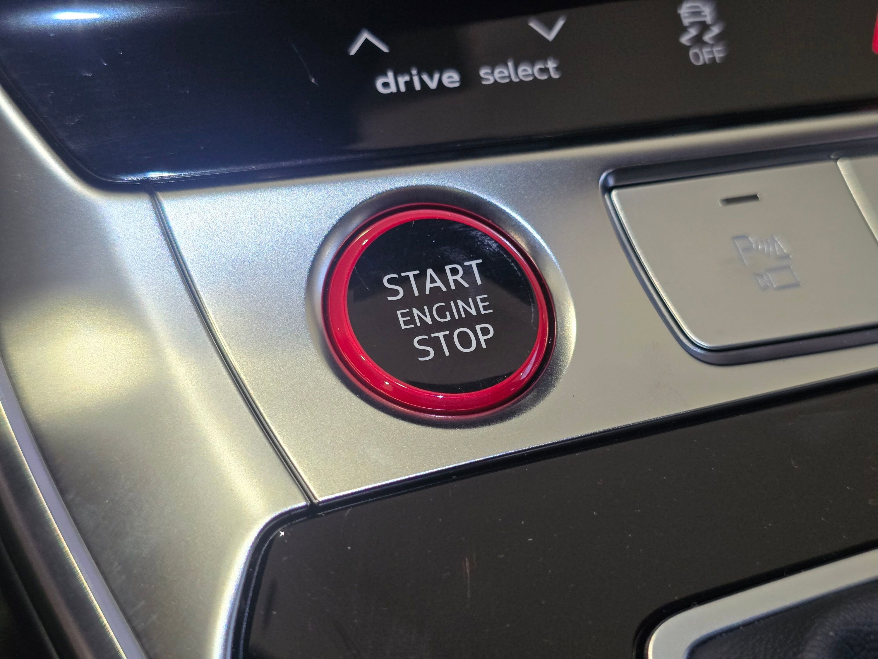 Used 2025 Audi RS 6 performance image 46