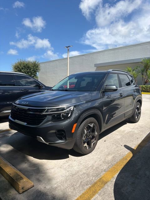 Used 2024 Kia Seltos EX FWD video 1