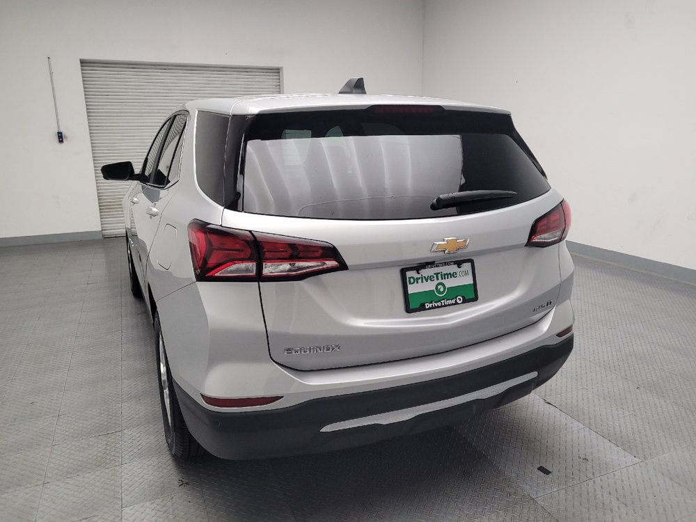 Used 2022 Chevrolet Equinox LT w/ Driver Convenience Package AWD/4WD image 6