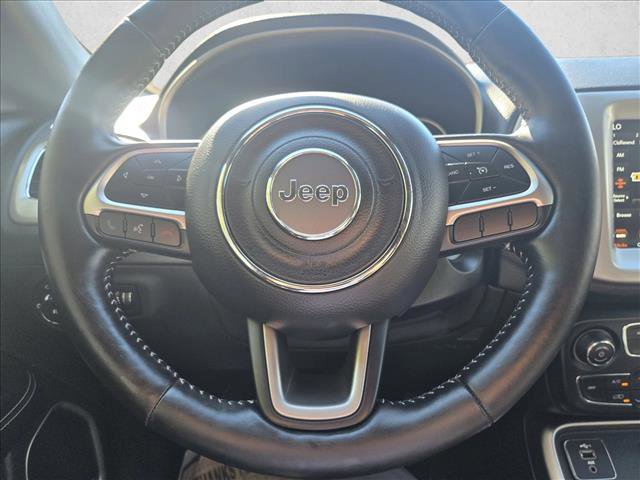 Used 2021 Jeep Compass Latitude w/ Sun and Sound Group image 16