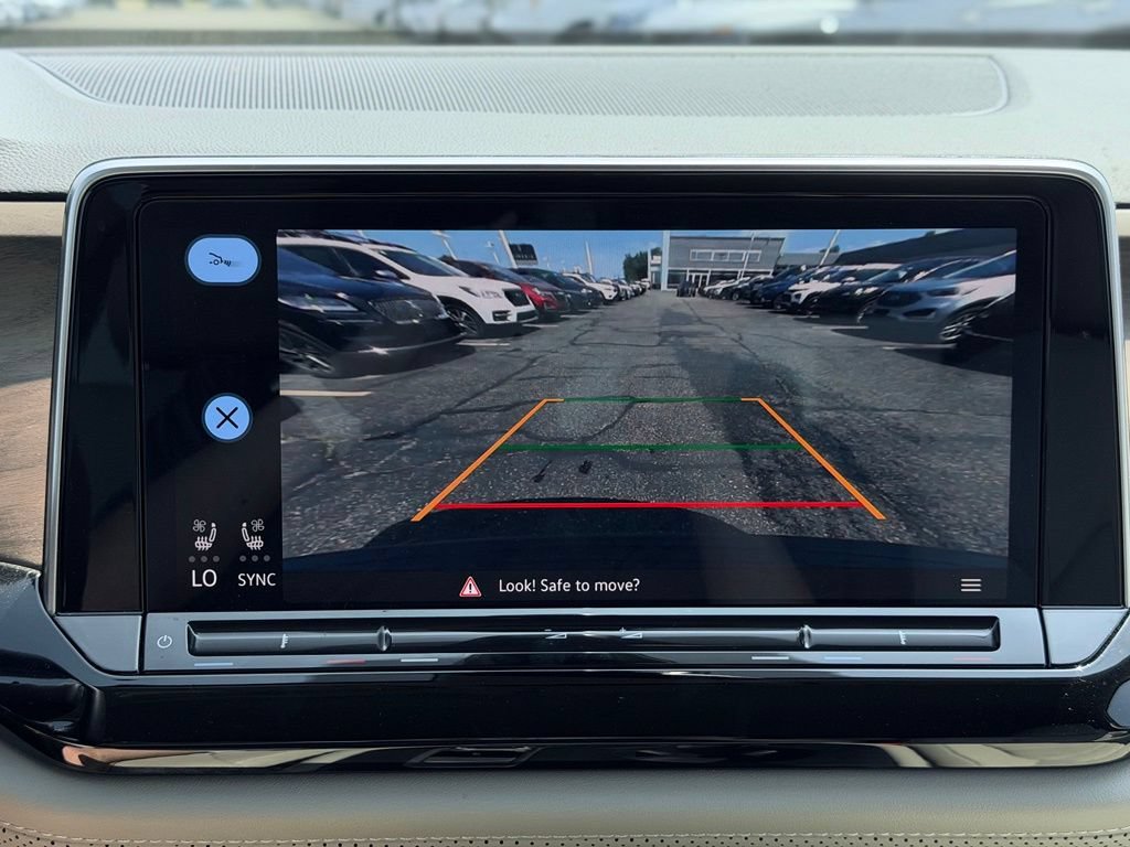 Used 2024 Volkswagen Atlas SE AWD/4WD image 42