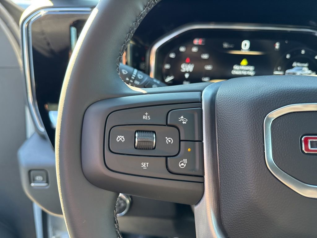 New 2026 GMC Sierra 1500 Elevation image 17
