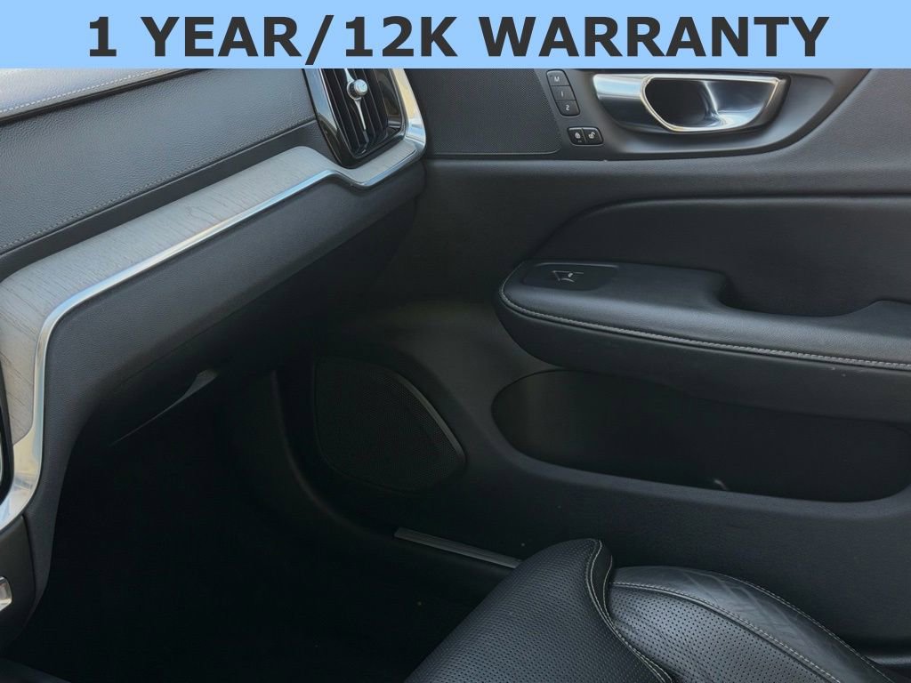 Used 2021 Volvo V60 T5 Cross Country image 35