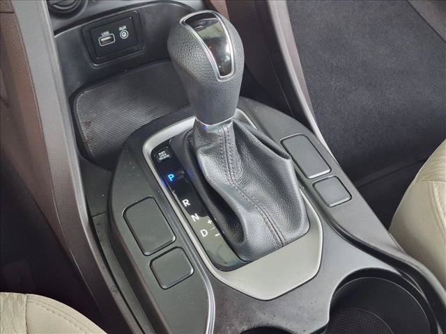 Used 2017 Hyundai Santa Fe Sport FWD image 11