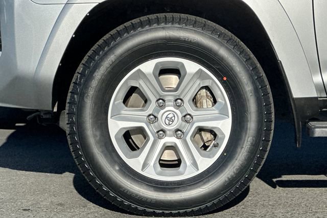 Certified 2023 Toyota 4Runner SR5 image 31
