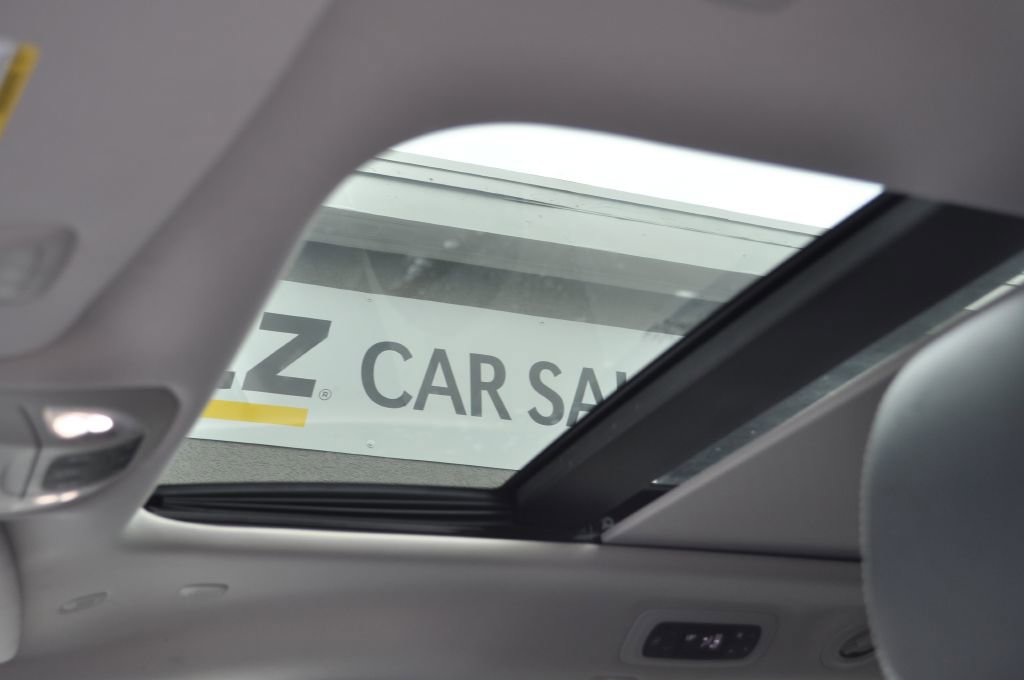 Used 2022 Chrysler Pacifica Limited image 16