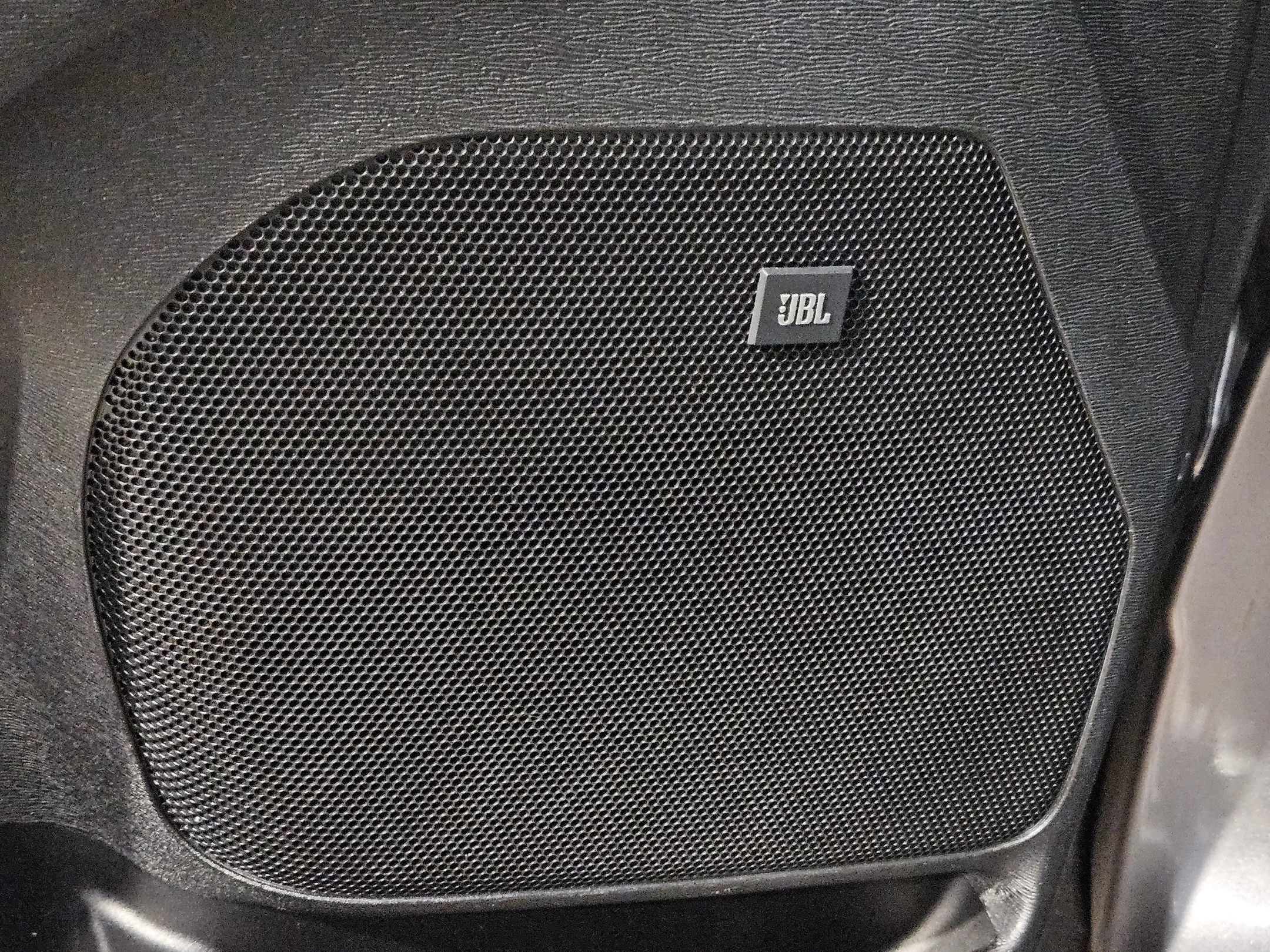 Used 2018 Toyota Sienna Limited image 22