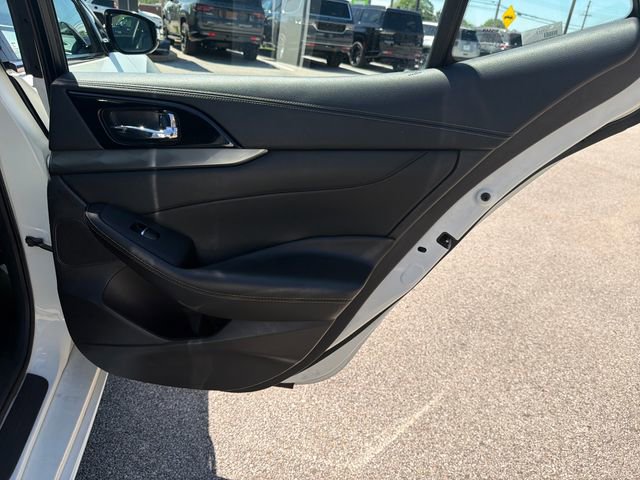 Used 2023 Nissan Maxima SV w/ Floor Mat Group image 29