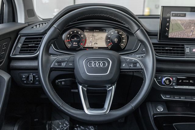 Used 2022 Audi Q5 2.0T Premium Plus w/ Premium Plus Package image 9