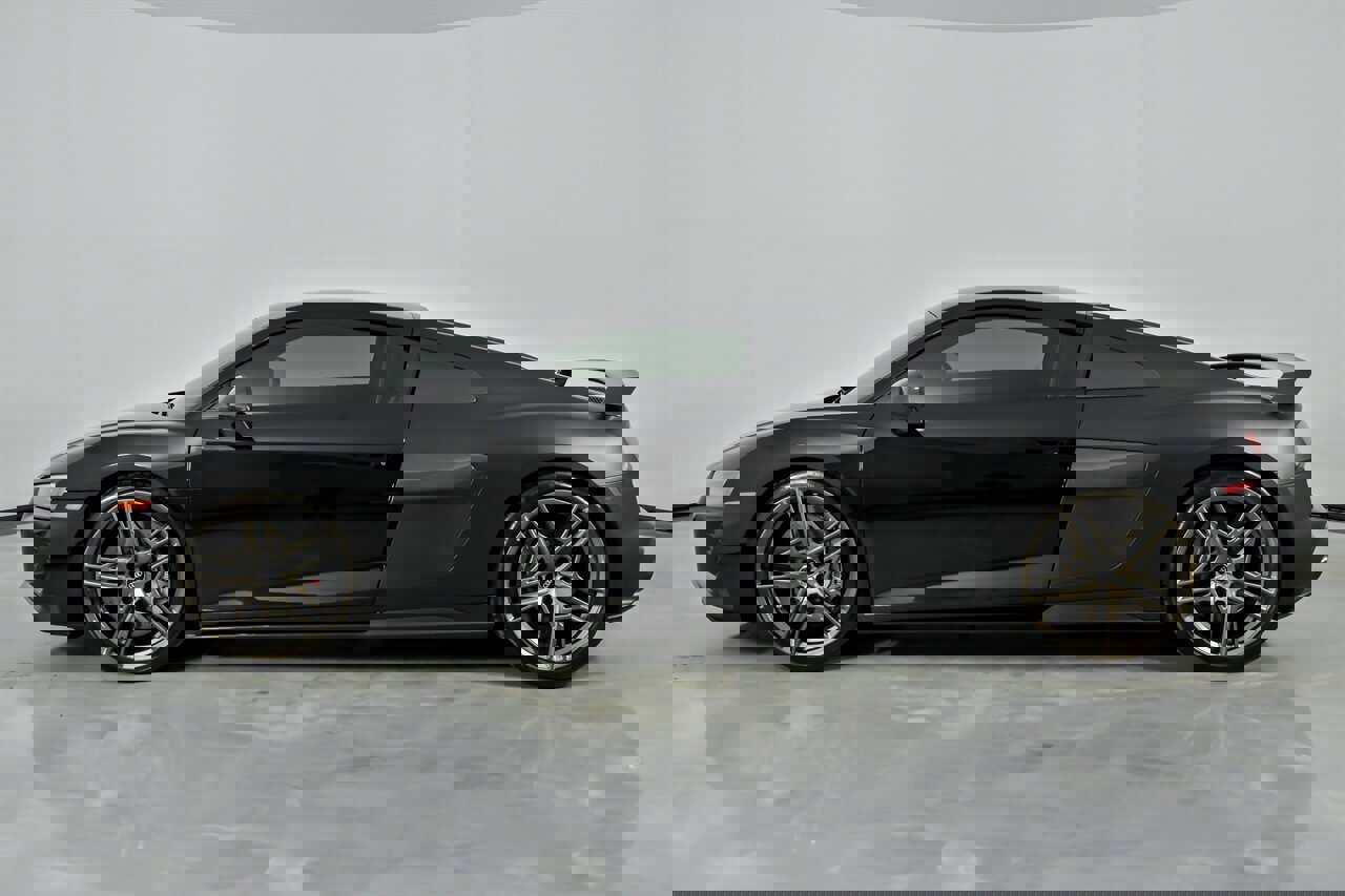 Used 2020 Audi R8 V10 performance image 8