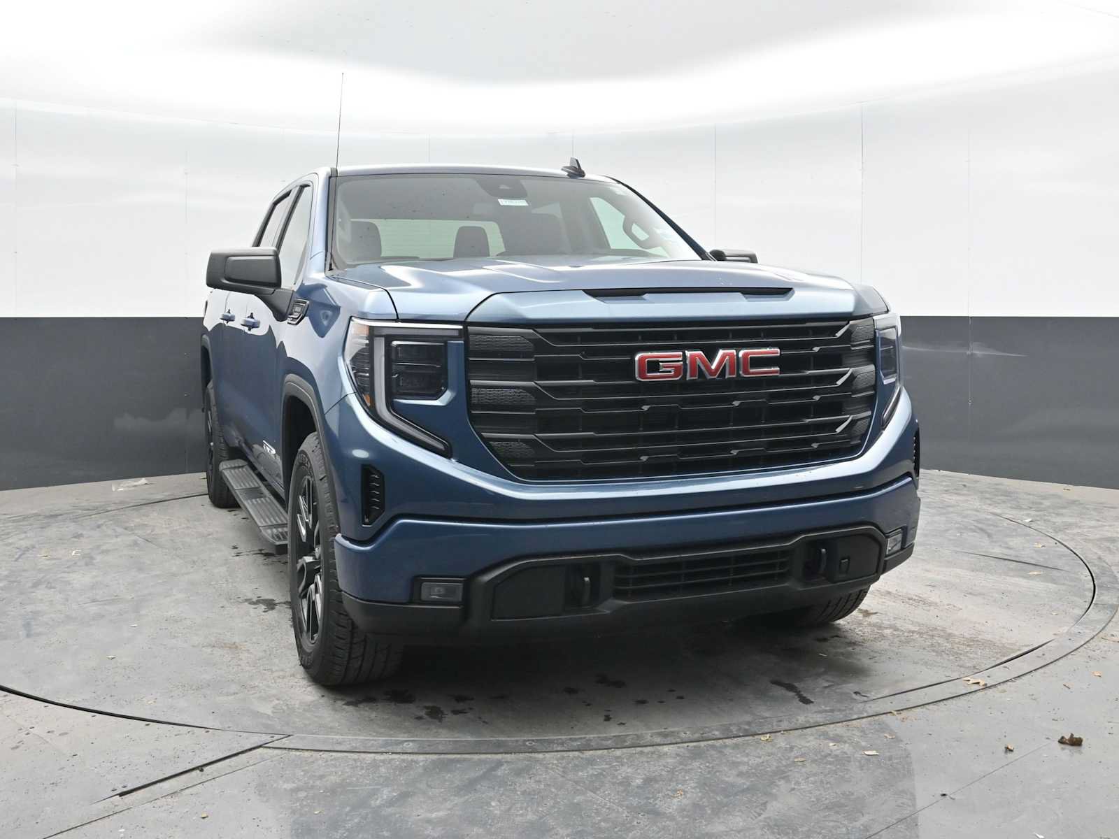 New 2026 GMC Sierra 1500 Elevation AWD/4WD image 6