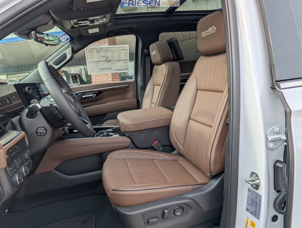 New 2026 Chevrolet Tahoe High Country image 9