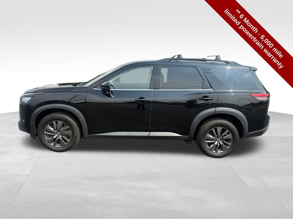 Used 2023 Nissan Pathfinder SV w/ Cargo Package AWD/4WD image 2