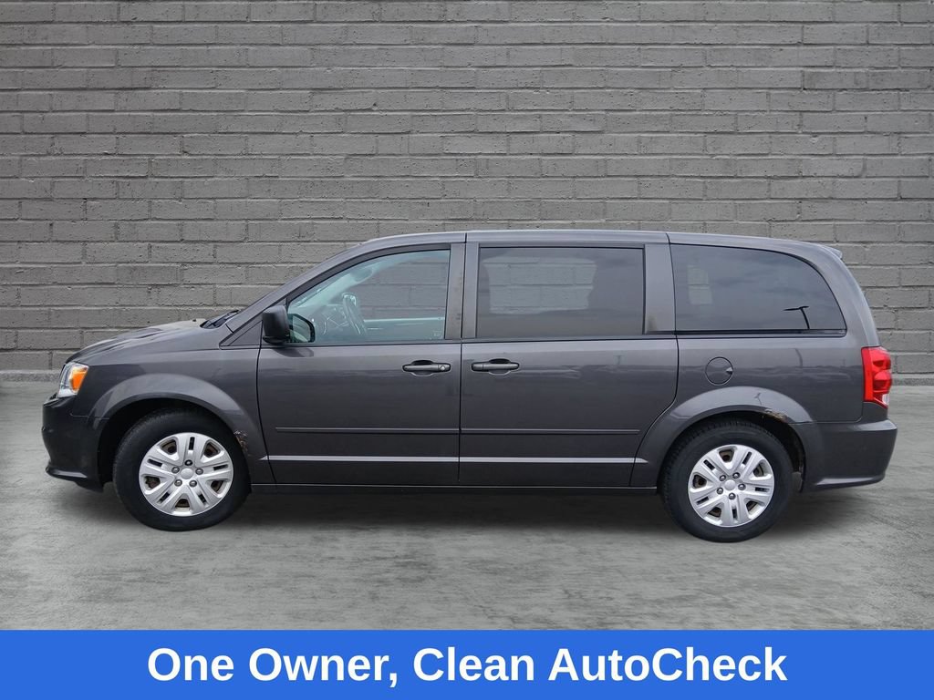 Used 2016 Dodge Grand Caravan SE w/ Quick Order Package 29E SE FWD image 2