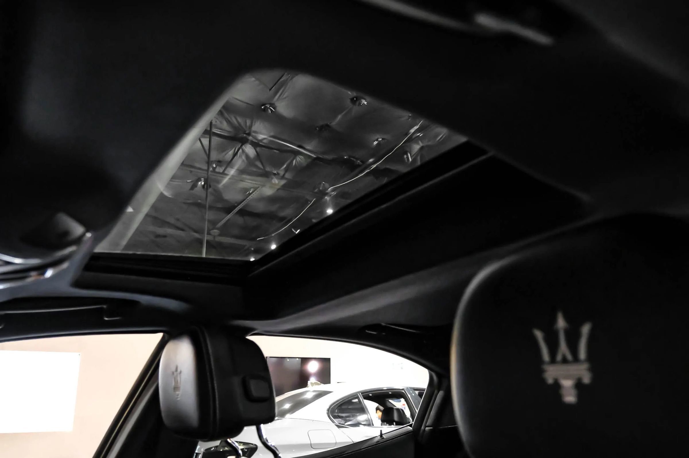 Used 2019 Maserati Ghibli S GranLusso AWD/4WD image 5