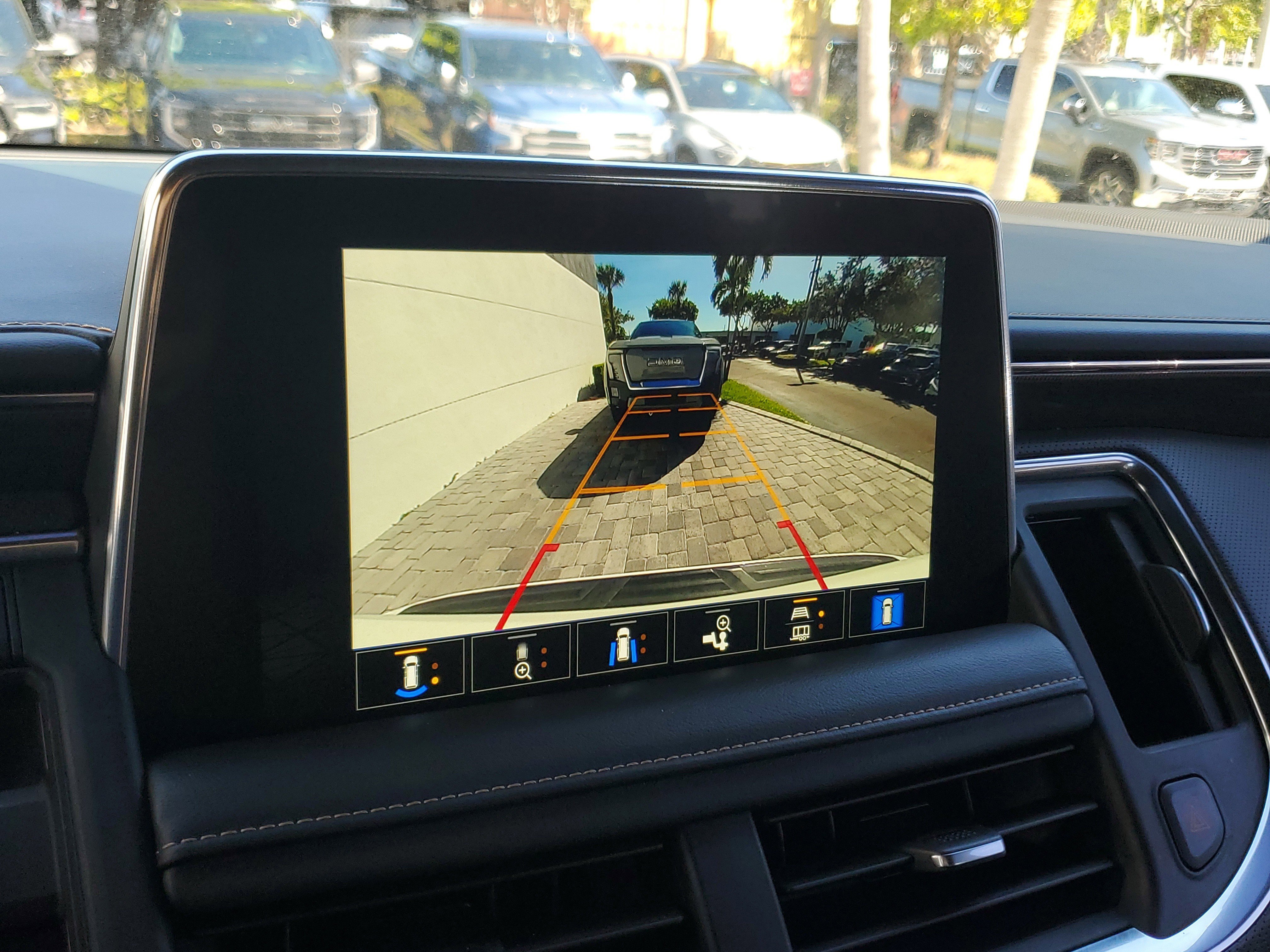 Certified 2023 GMC Yukon AT4 w/ Technology Package image 28