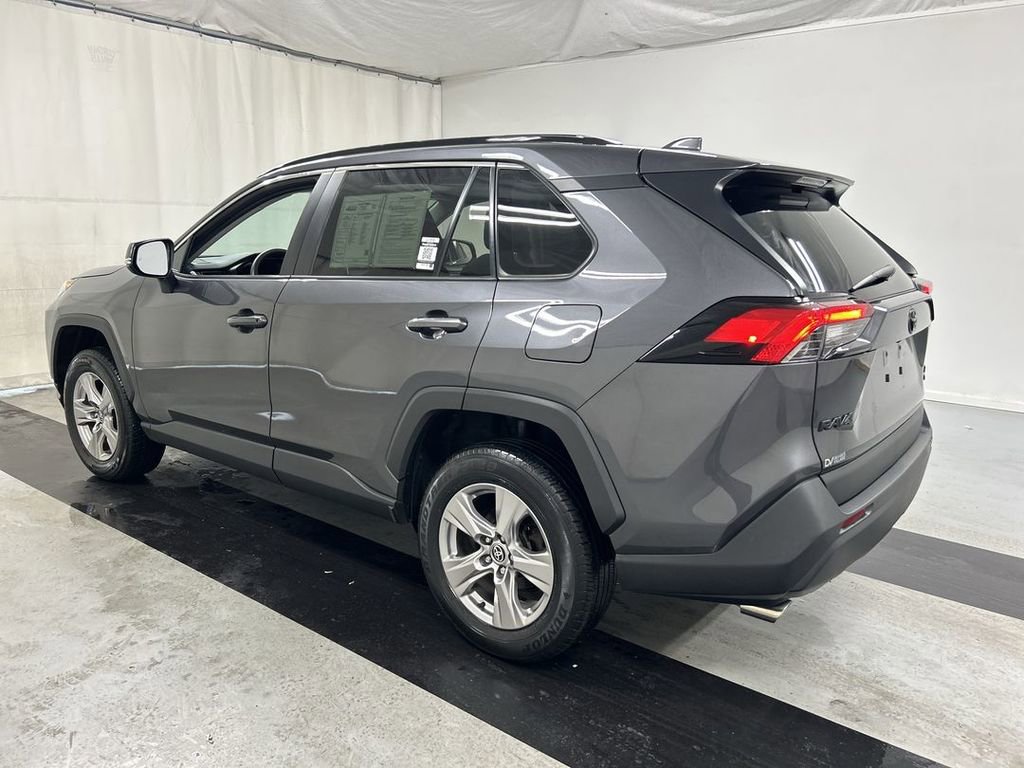 Used 2023 Toyota RAV4 XLE w/ Convenience Package image 7