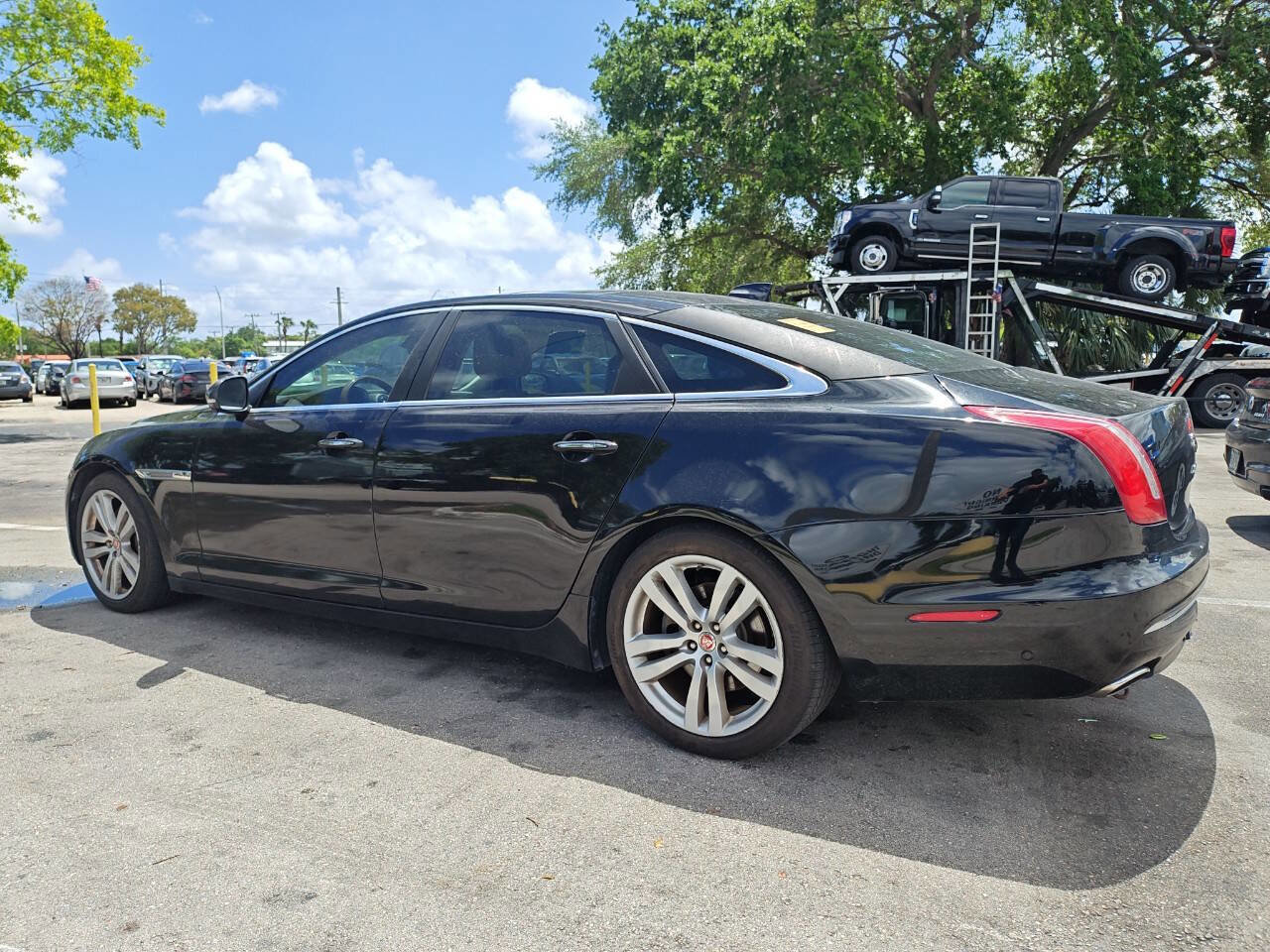 Used 2016 Jaguar XJ L Portfolio image 4