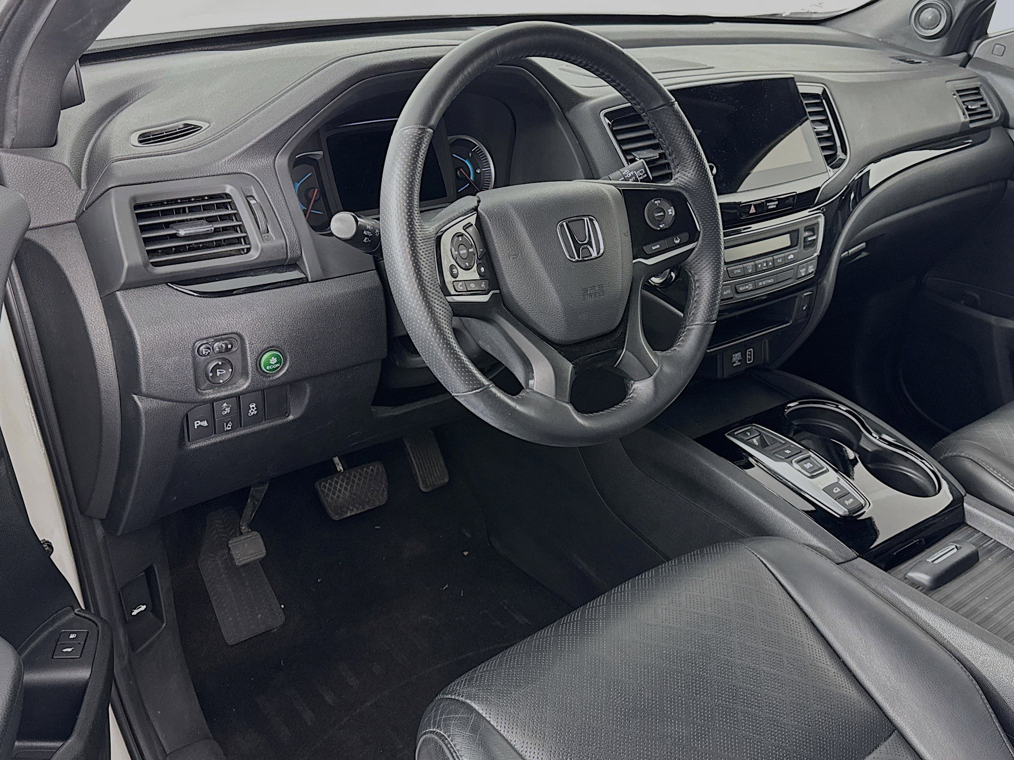 Certified 2019 Honda Passport Touring image 9