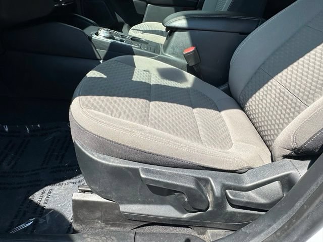 Used 2021 Ford Escape SE FWD image 28