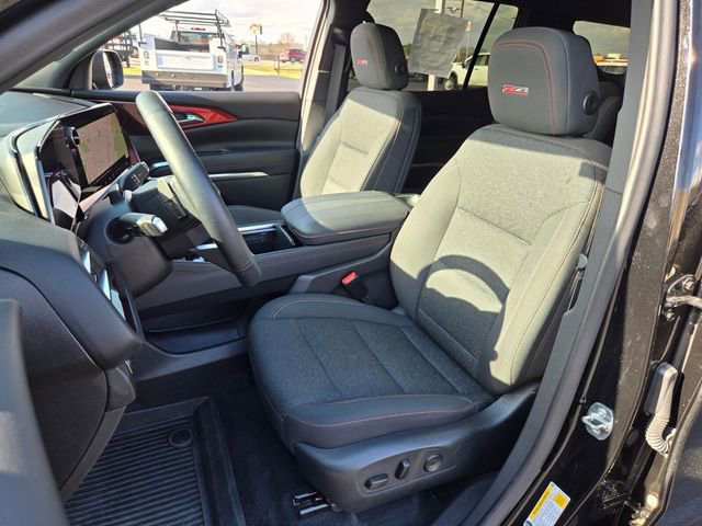 Used 2024 Chevrolet Traverse Z71 w/ Enhanced Driving Package image 9