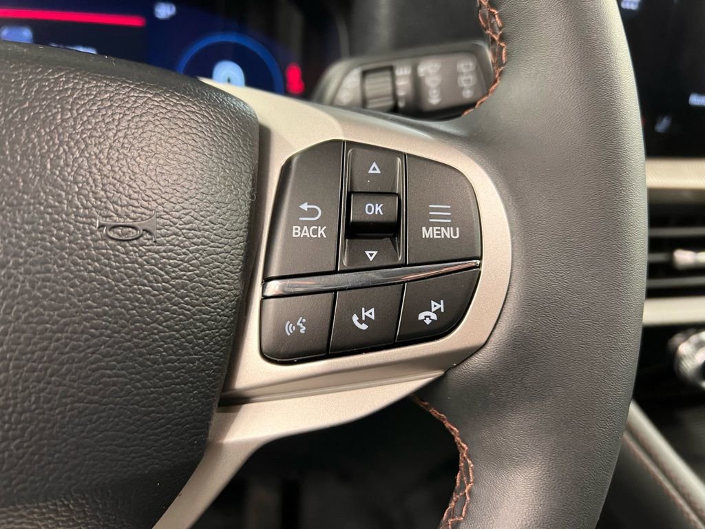 New 2026 Ford Explorer Active w/ Active Comfort Package AWD/4WD image 19