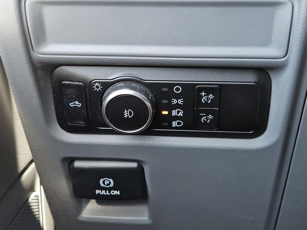 Used 2023 Ford F150 XLT image 16
