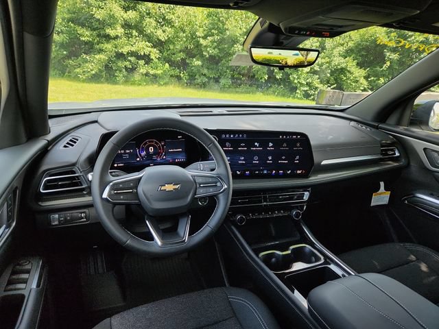 New 2026 Chevrolet Traverse LT w/ Driver Confidence Package FWD image 20