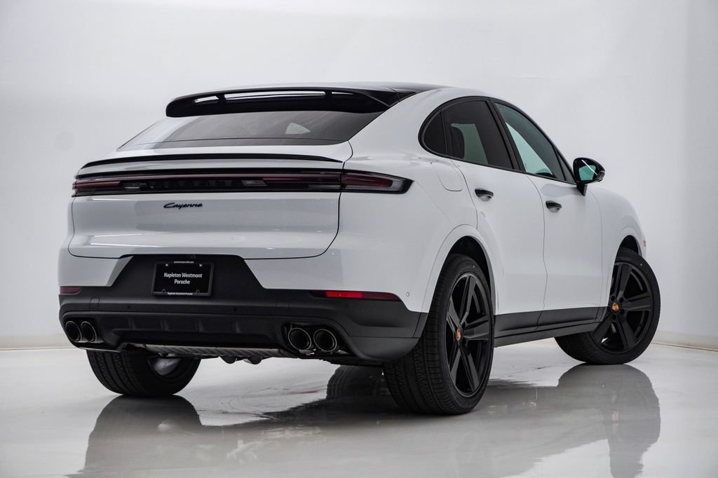 New 2026 Porsche Cayenne Coupe AWD/4WD image 12