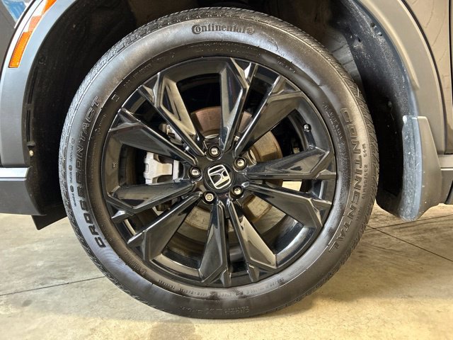 Used 2024 Honda CR-V Sport Touring image 11