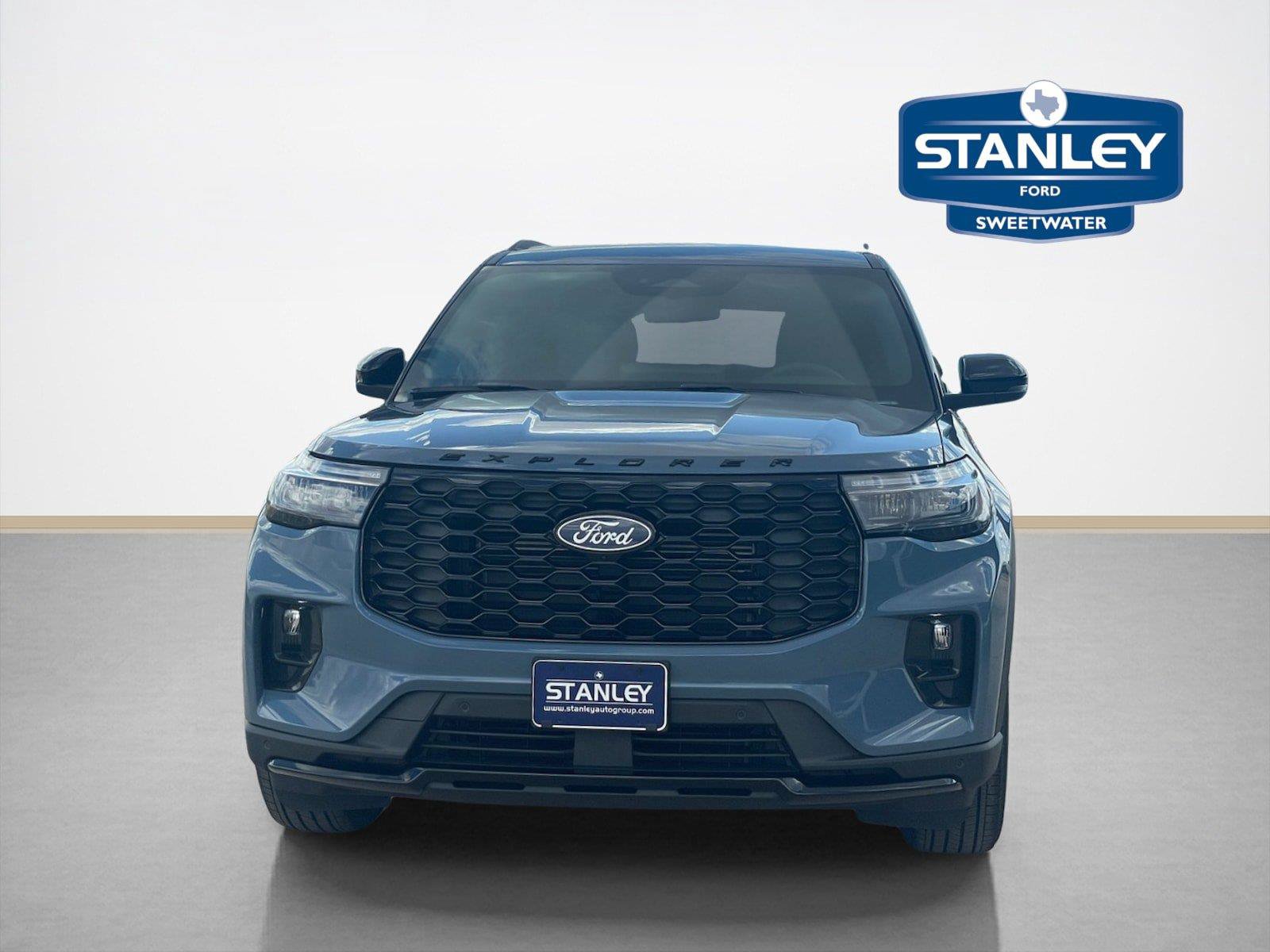 New 2027 Ford Explorer ST-Line RWD image 2