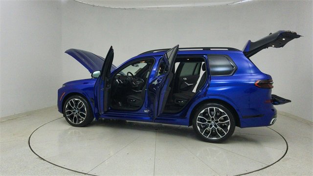 Used 2026 BMW X7 M60i image 78