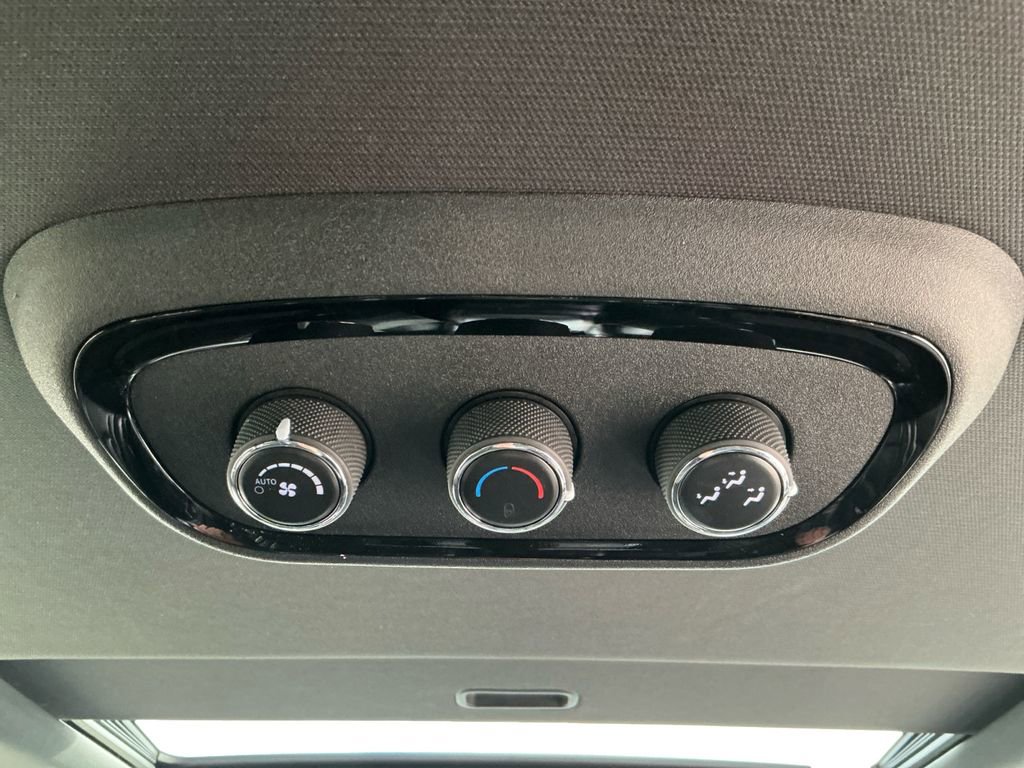 Used 2024 Dodge Durango GT image 20