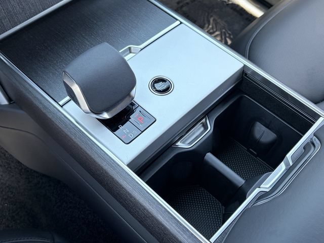New 2026 Land Rover Range Rover SE AWD/4WD image 9