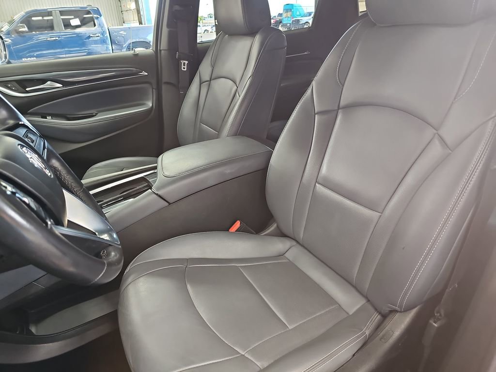 Used 2024 Buick Enclave Premium AWD/4WD image 15