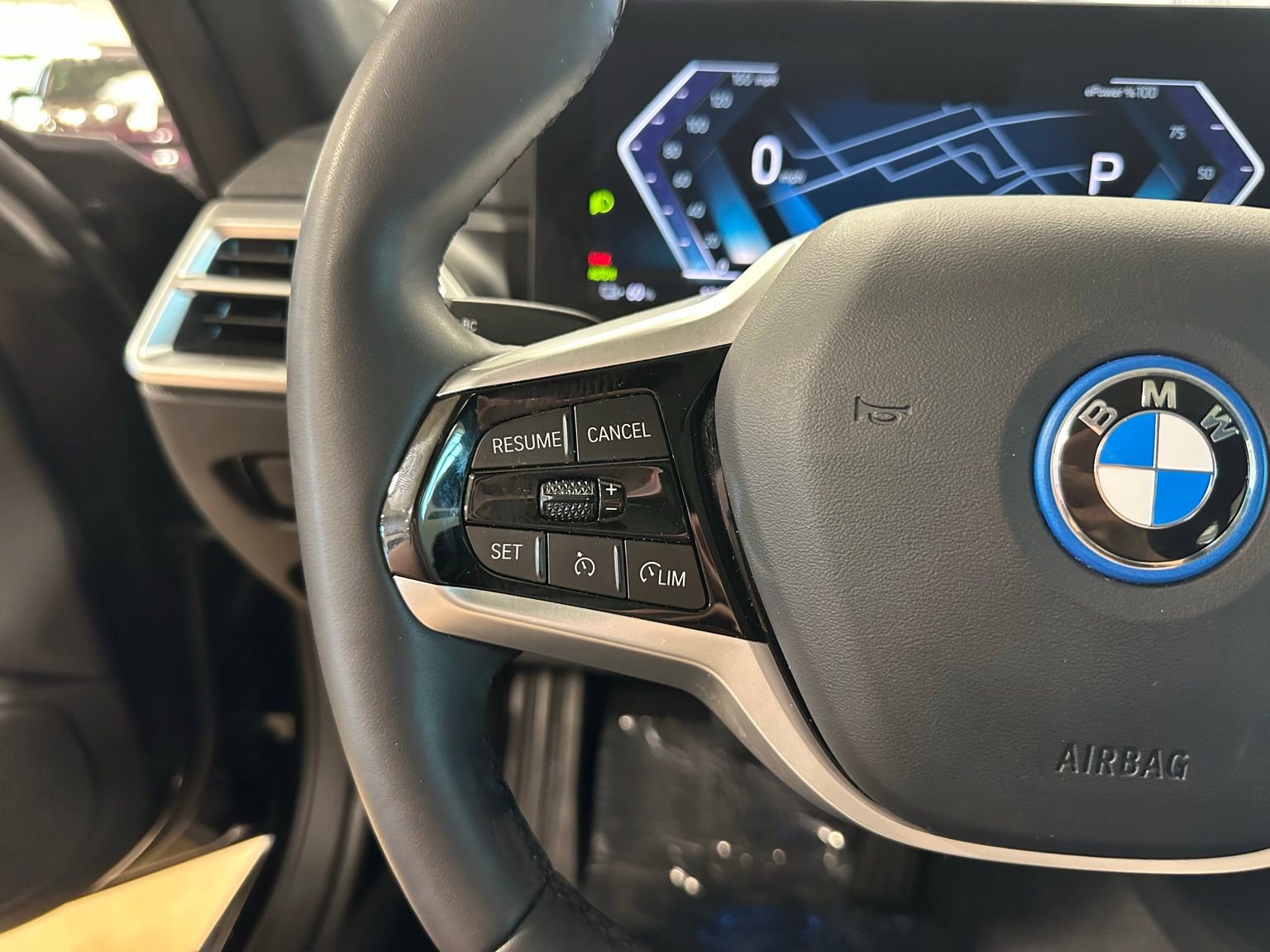 Used 2025 BMW i4 xDrive40i image 17