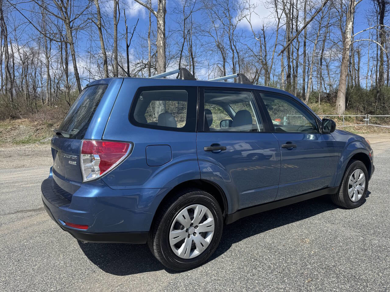 Used 2010 Subaru Forester 2.5X image 7