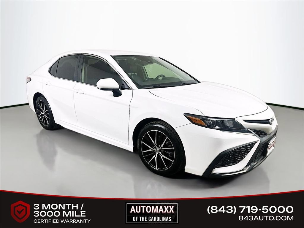 Used 2021 Toyota Camry SE