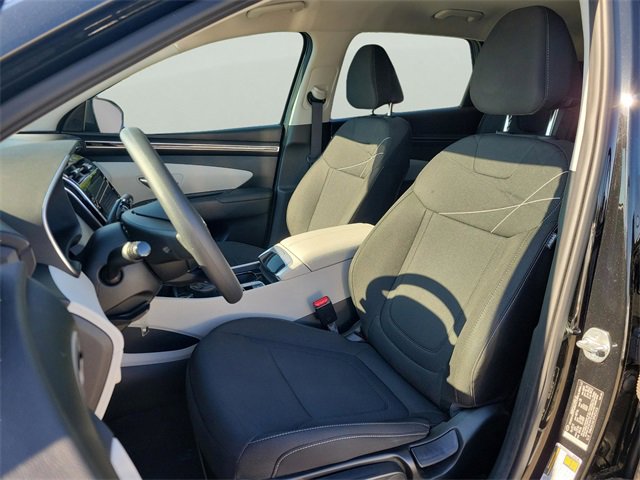 Used 2023 Hyundai Tucson SE image 15