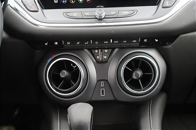 New 2025 Chevrolet Blazer LT w/ Driver Confidence Package image 13