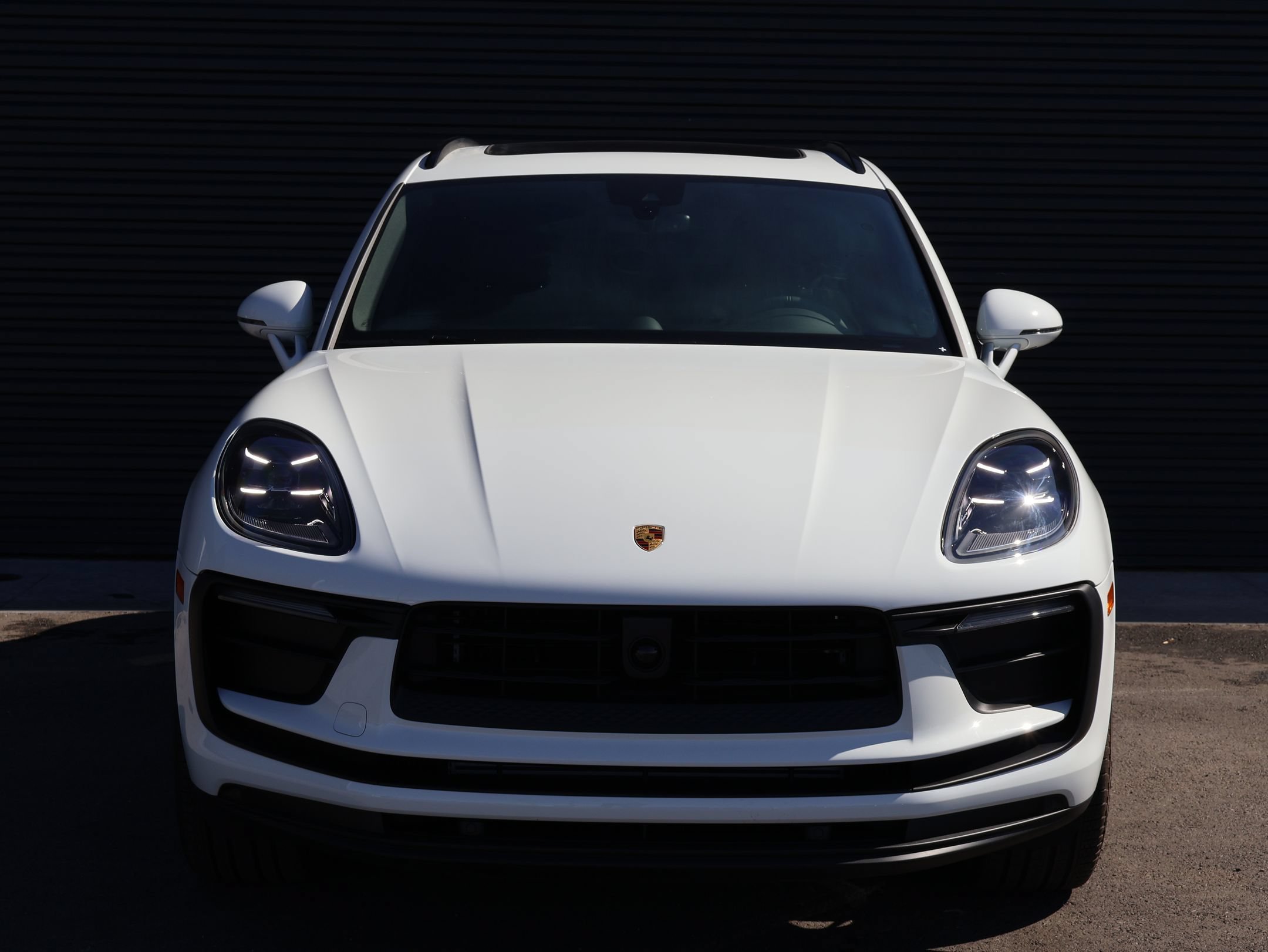 New 2026 Porsche Macan AWD/4WD image 6
