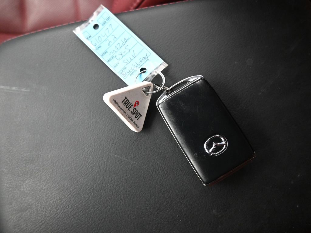 Used 2022 MAZDA CX-5 Carbon Edition image 21